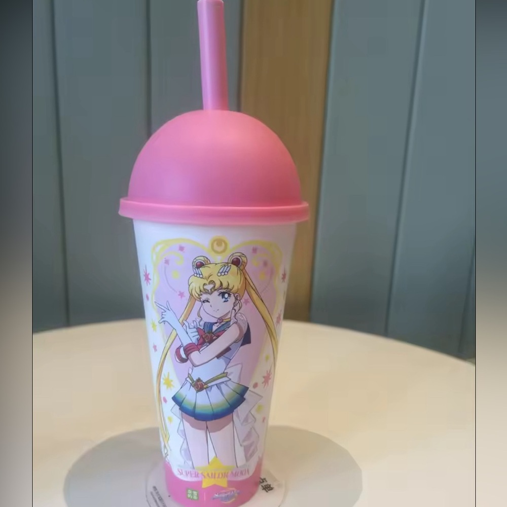 Saliormoon cup 😍🌙